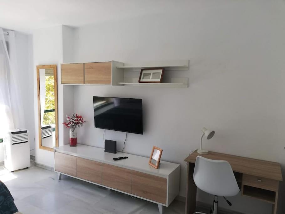 Estudio Cosmopolita Marbella Zewnętrze zdjęcie